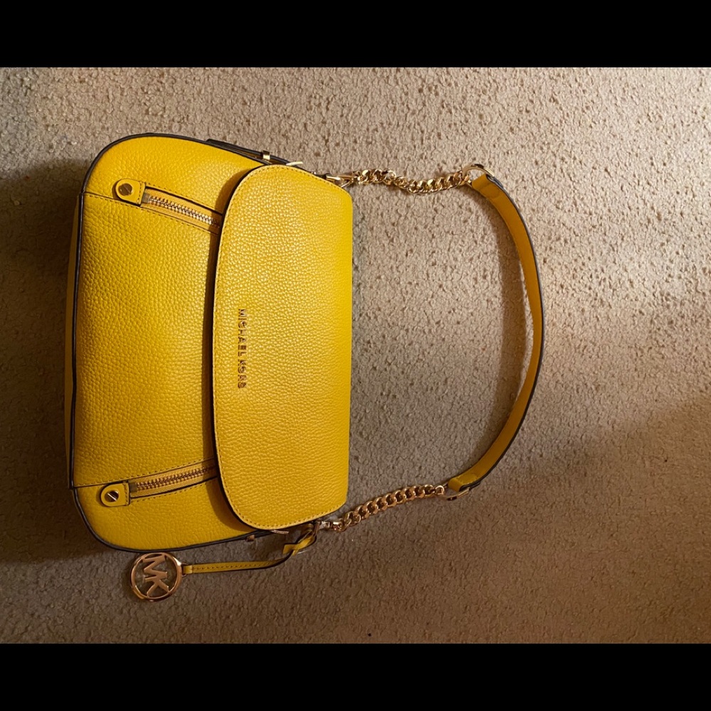 Michael Kors Bedford Legacy Shoulder Bag